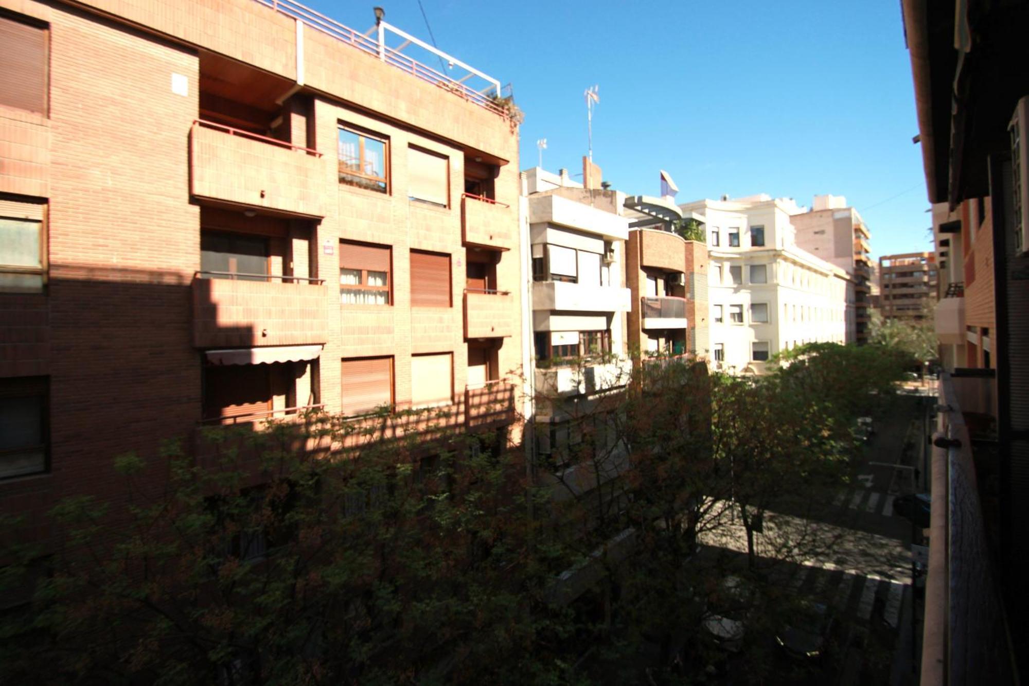 Apartamento Casaturis En Centro De Alicante En Antigua Estacion Autobuses A101 Bagian luar foto