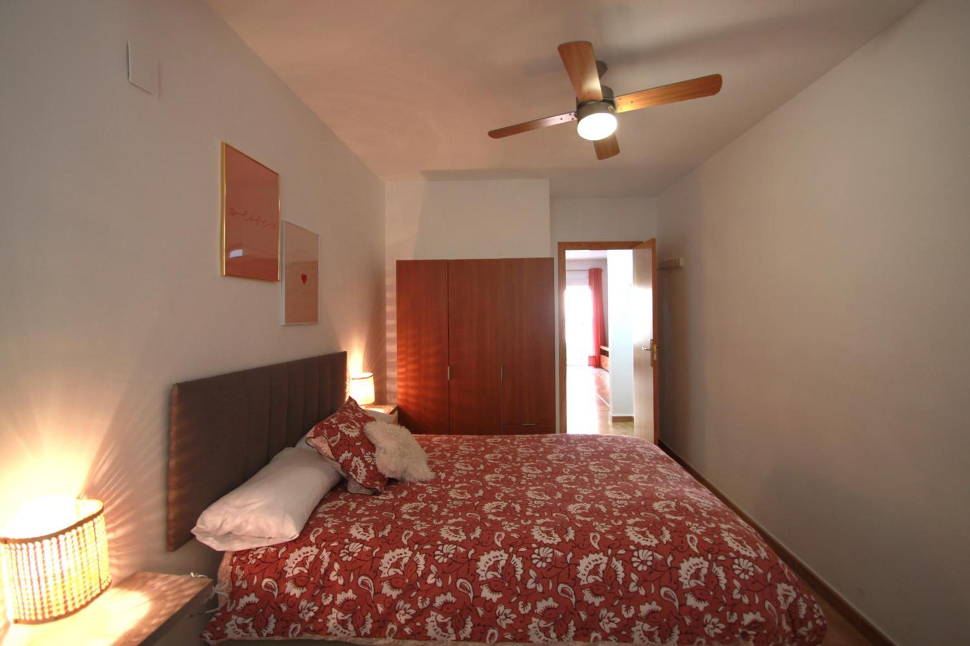 Apartamento Casaturis En Centro De Alicante En Antigua Estacion Autobuses A101 Bagian luar foto