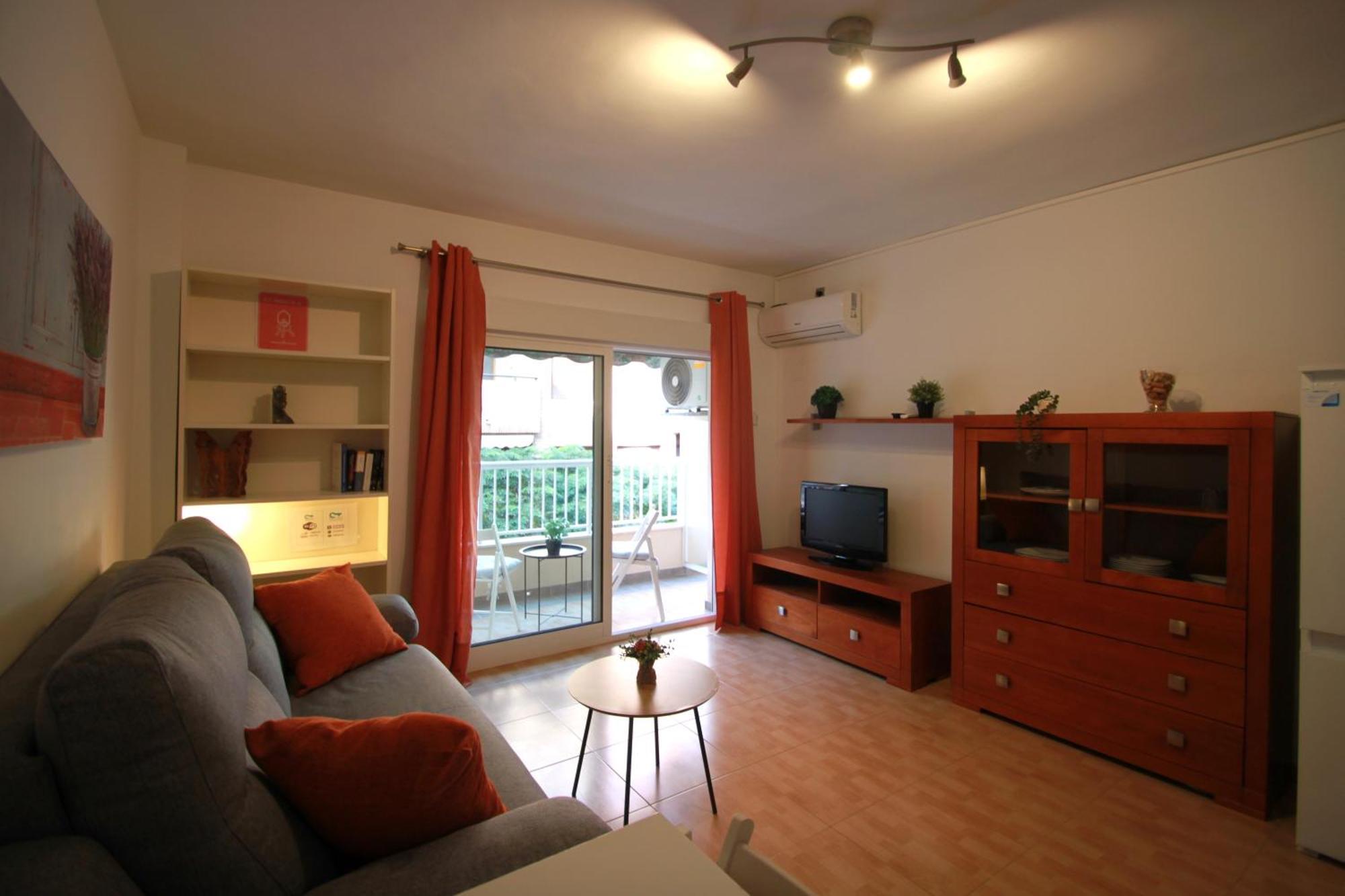 Apartamento Casaturis En Centro De Alicante En Antigua Estacion Autobuses A101 Bagian luar foto