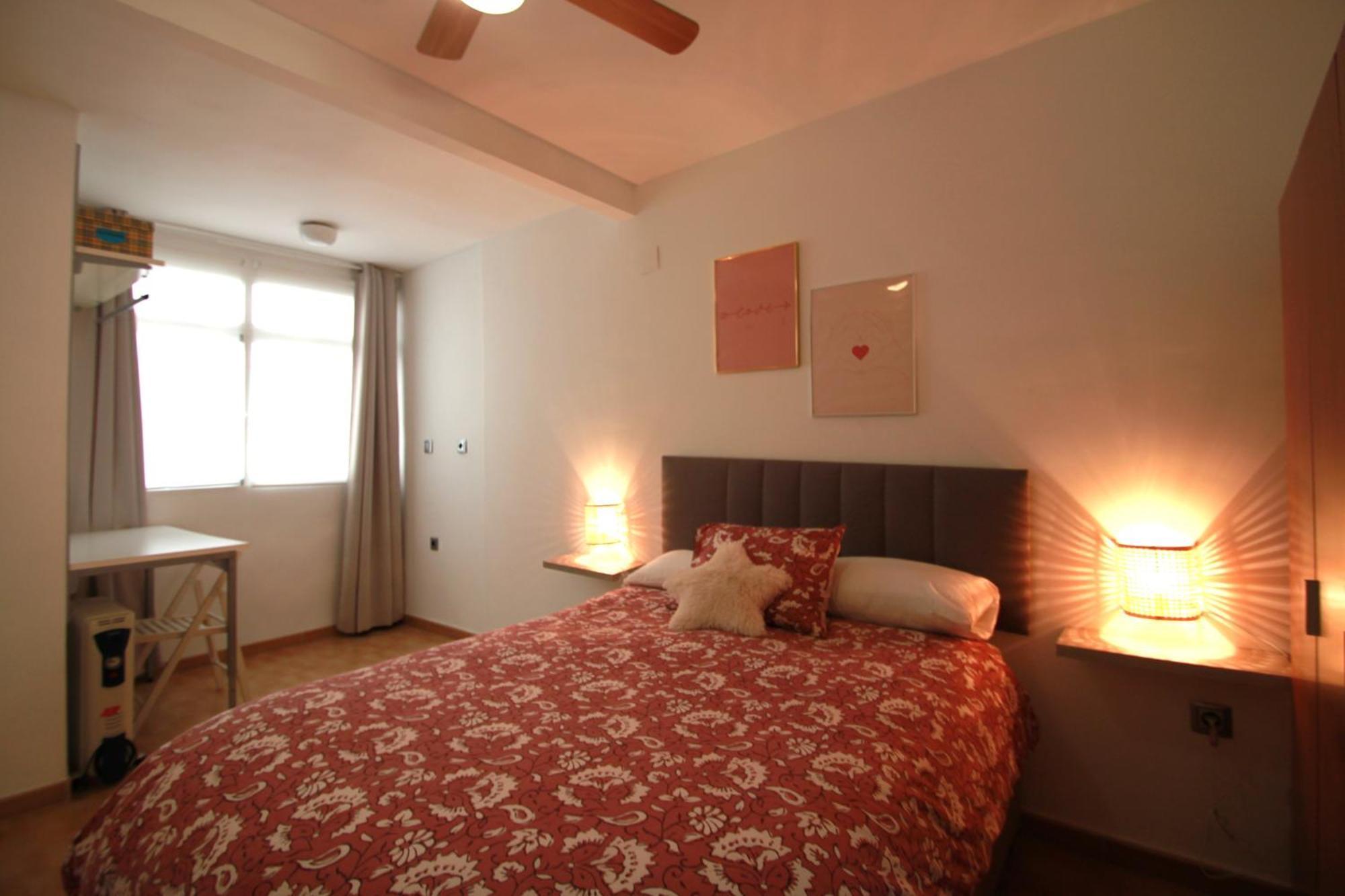 Apartamento Casaturis En Centro De Alicante En Antigua Estacion Autobuses A101 Bagian luar foto