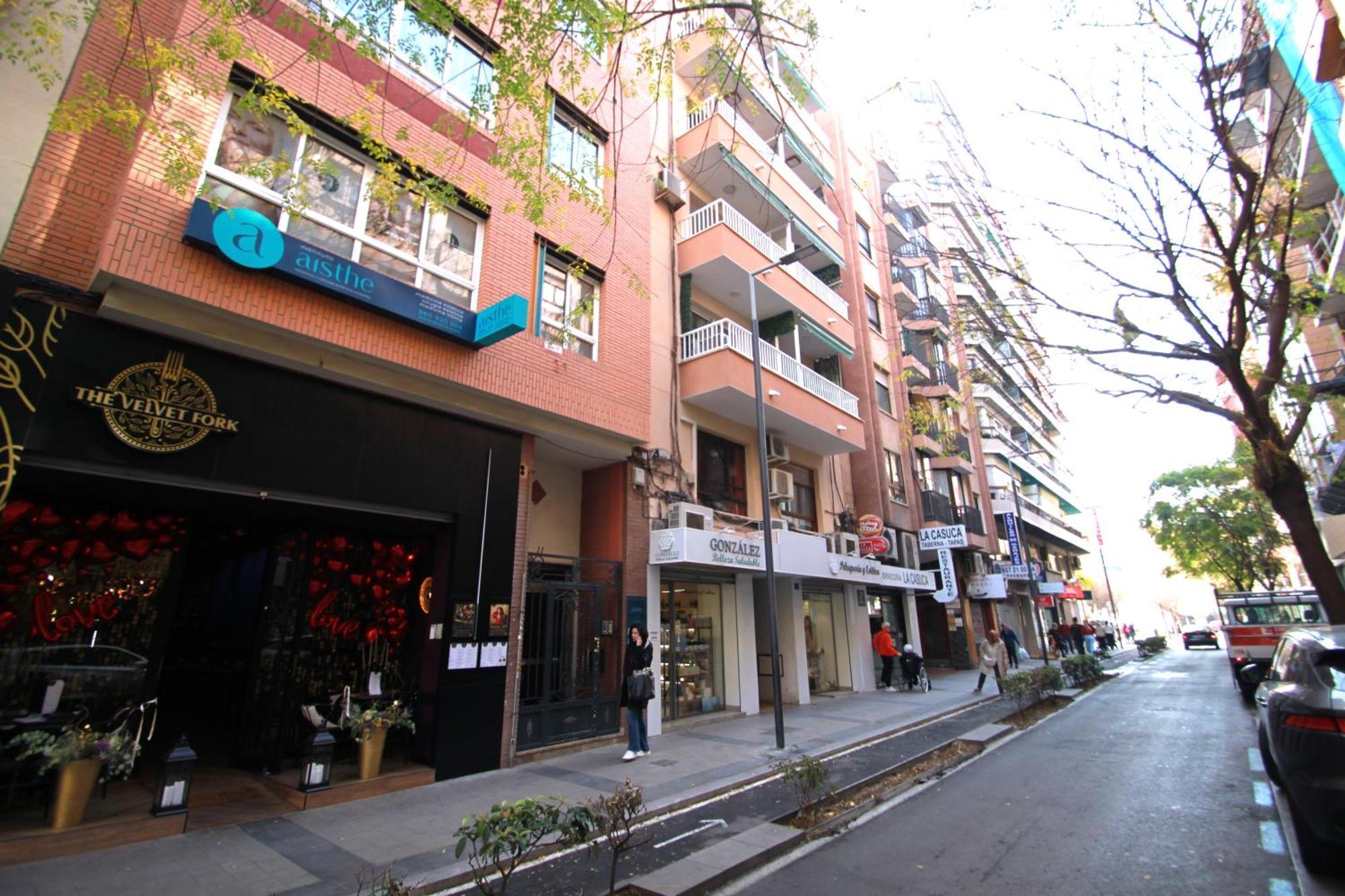 Apartamento Casaturis En Centro De Alicante En Antigua Estacion Autobuses A101 Bagian luar foto
